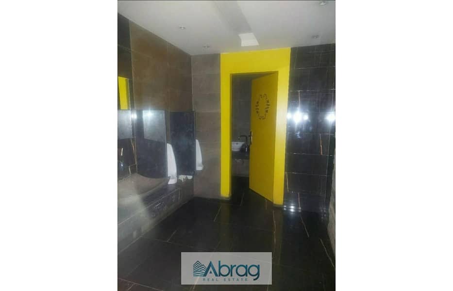 4 WhatsApp Image 2025-09-30 at 2.50. 57 PM (2). jpg