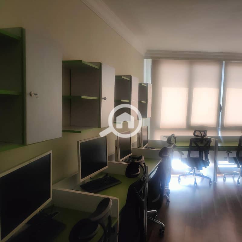 4 WhatsApp Image 2025-09-29 at 1.55. 52 PM (2). jpeg