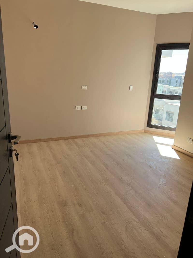 8 WhatsApp Image 2025-02-02 at 02.26. 57_06229085. jpg