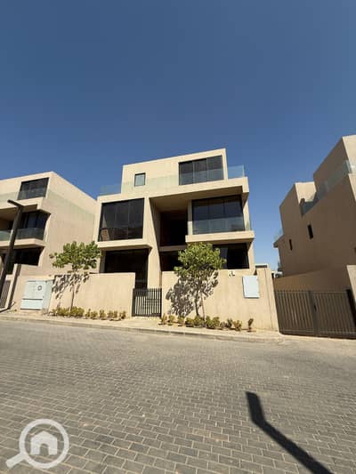 5 Bedroom Villa for Sale in New Cairo, Cairo - WhatsApp Image 2025-09-30 at 3.18. 57 PM. jpeg