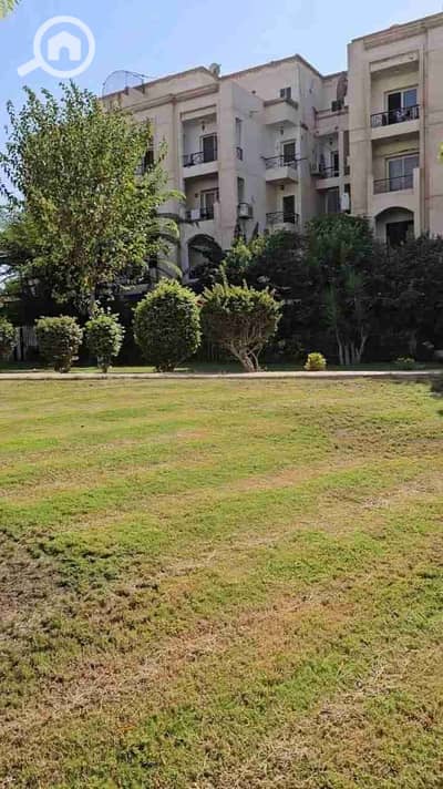 فلیٹ 3 غرف نوم للايجار في الشيخ زايد، الجيزة - 40200. jpg