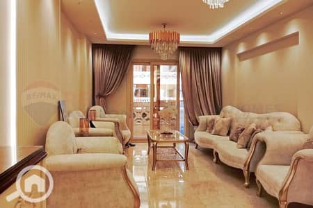 فلیٹ 3 غرف نوم للبيع في سموحة، الإسكندرية - 1. JPG