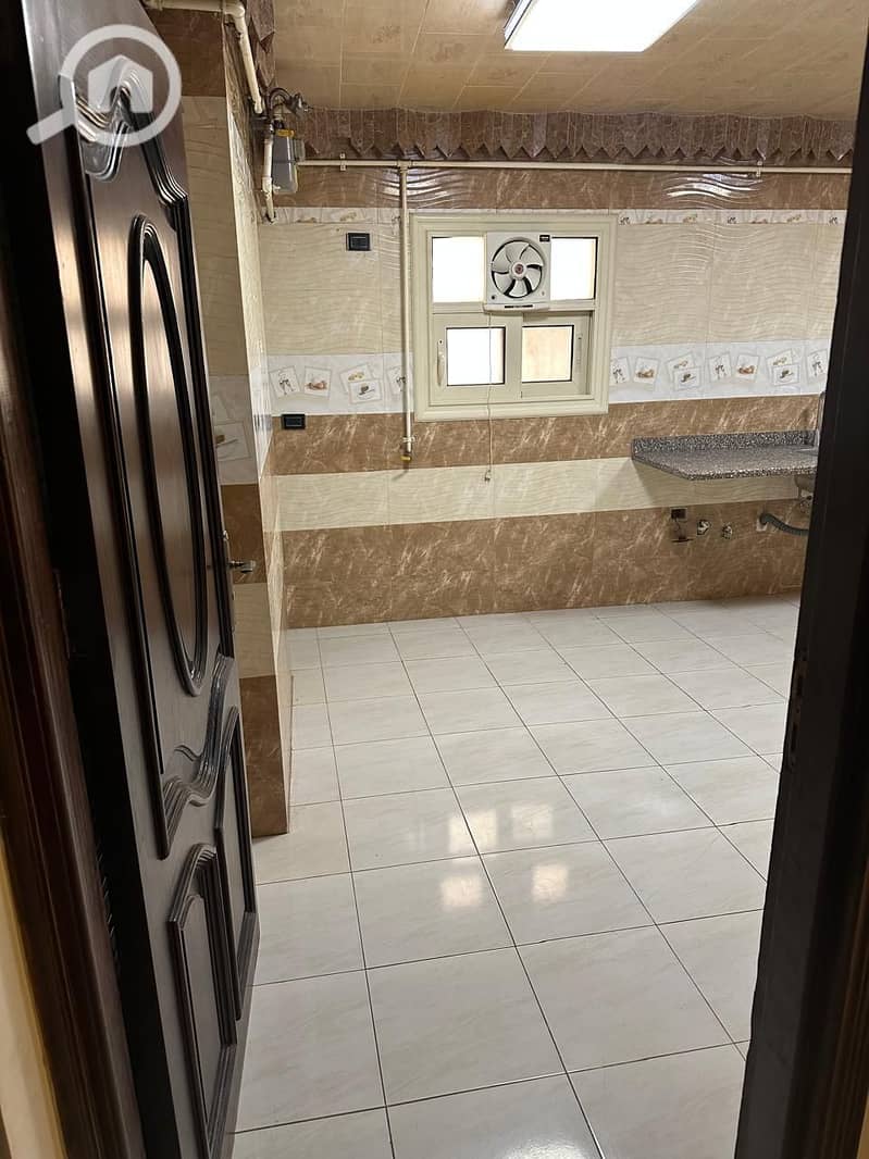 9 صورة واتساب بتاريخ 2025-09-30 في 15.29. 50_79f83451. jpg