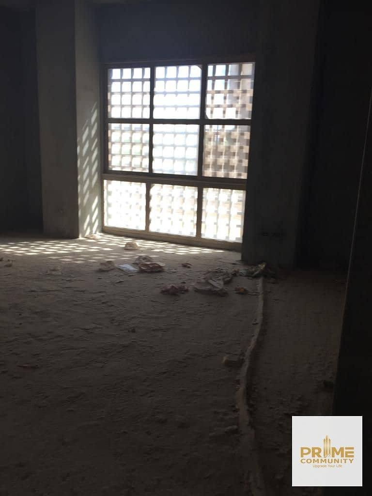 7 WhatsApp Image 2025-04-22 at 17.36. 58_99001bc1. jpg