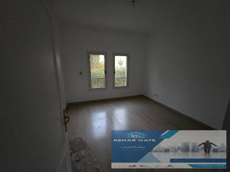 6 6d72daa8-f21b-43b7-a712-c897f184d219. jpg