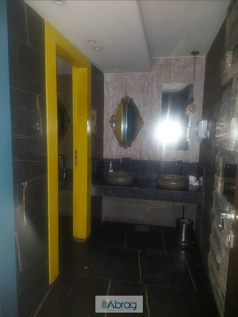 4 5eb34fd7-62ad-4a3c-8853-8eff183d04a1. jpg