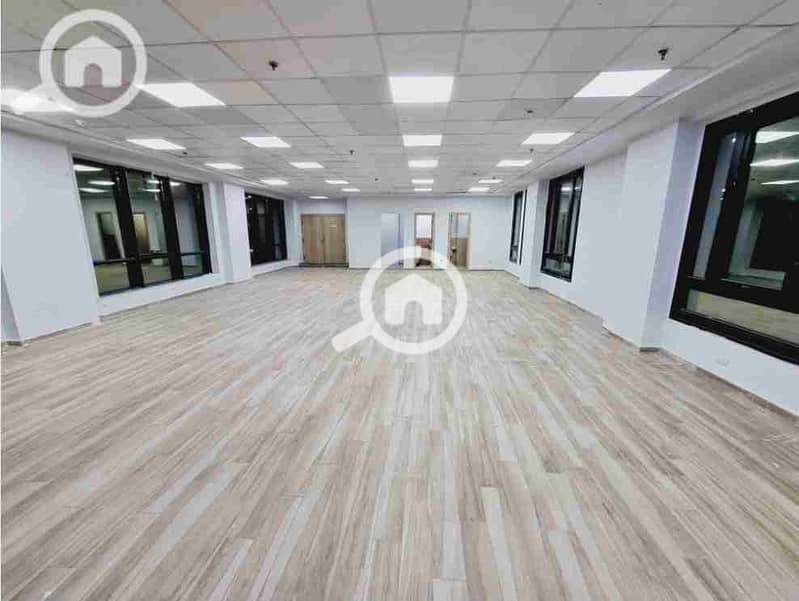 1000371919. jpg 1000371919. jpg