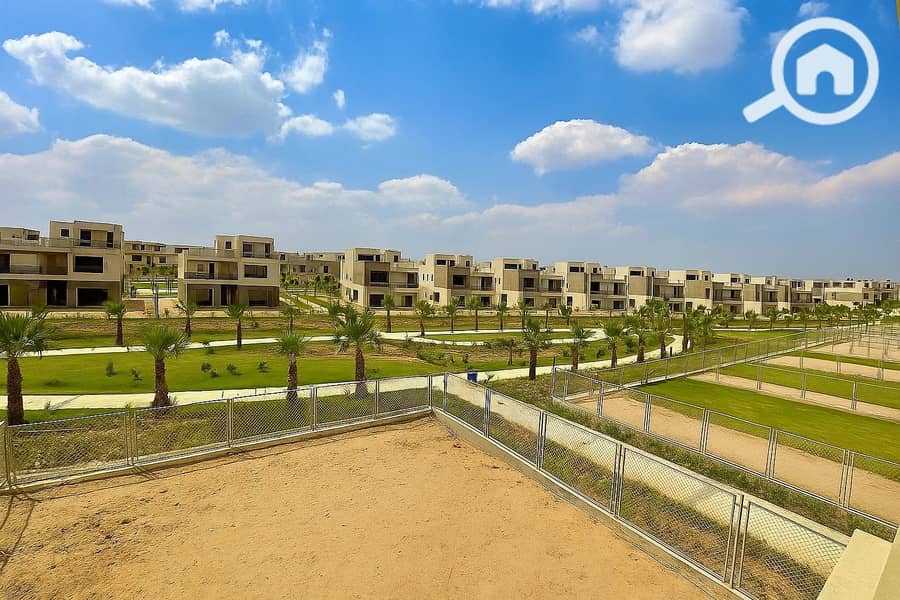 7 assets_task_01k2cc6c2kffdtn40ywnk0k9ze_1754909714_img_0. jpg