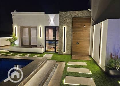 4 Bedroom Penthouse for Sale in Sheikh Zayed, Giza - 468197179_451864500947312_4408439083532869934_n. jpg