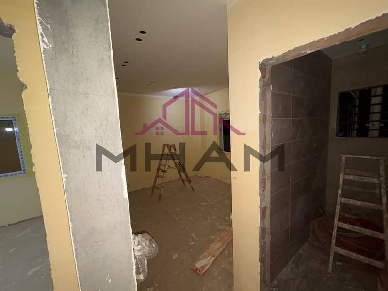 10 photo_5911051163661356949_y (1). jpg