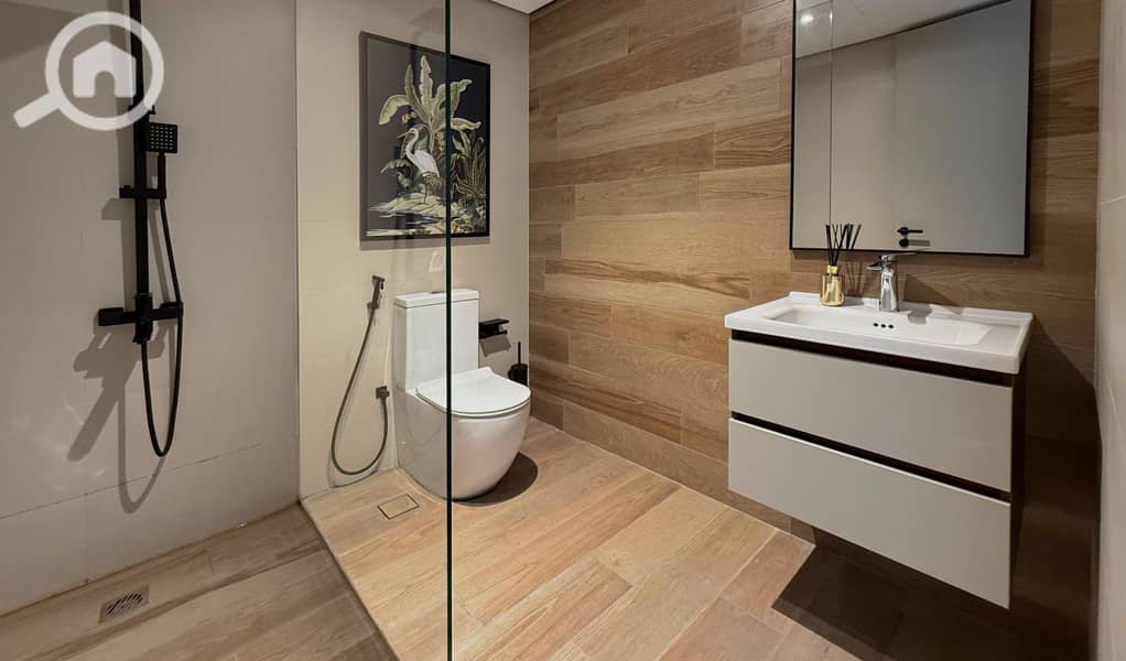3 Maid’s bathroom. JPG