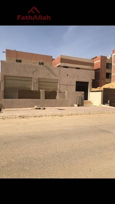 Factory for Rent in New Cairo, Cairo - Engineering factory for rent, basement and 500 square meters, in the industrial area of the Fifth Settlement