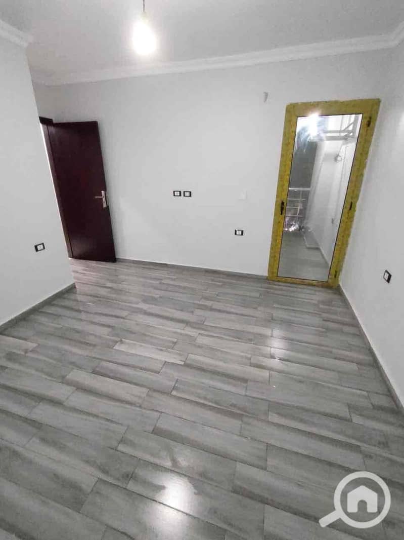 4 d2d7d795-af37-4323-9336-e53f89622855. jpg