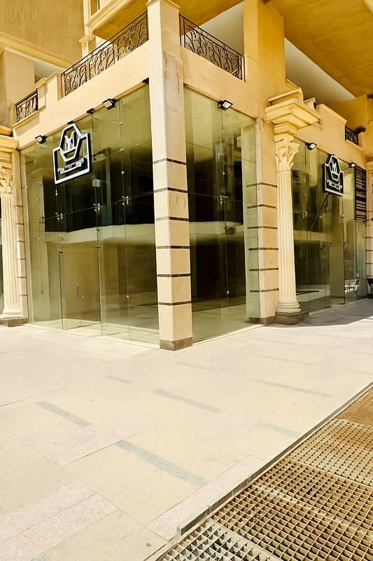 محل للبيع داخل مول لاسيته – 6 أكتوبر (المحور – أمام المونوريل)