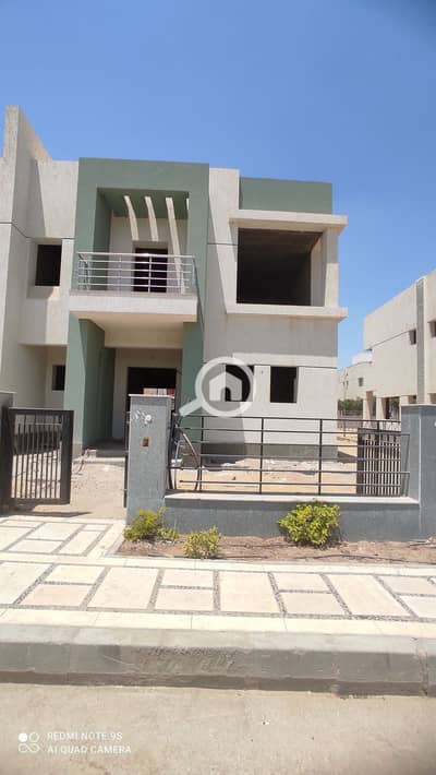 4 Bedroom Villa for Sale in Madinaty, Cairo - 539206607_1490404265370217_2333629635334469601_n. jpg