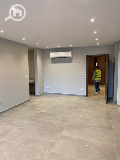 فلیٹ 3 غرف نوم للبيع في الشيخ زايد، الجيزة - 506262247_1396551455006245_7099587032001751186_n. jpg