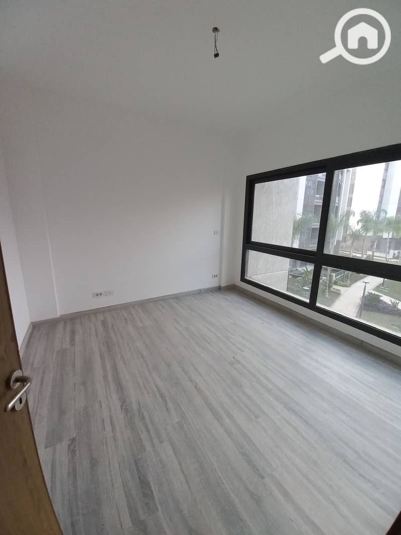 6 530893377_1477113070032670_8558869527938970901_n. jpg