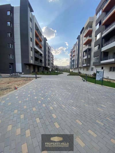 تاون هاوس 5 غرف نوم للبيع في 6 أكتوبر، الجيزة - a53db6c4-c522-4fbe-bcfa-ed8f60ebefac. jpg