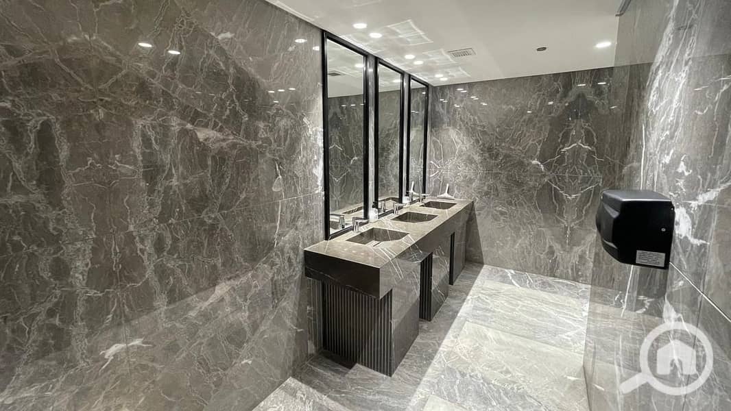 7 71de21728d5546e789324fa58f4339ea. jpg