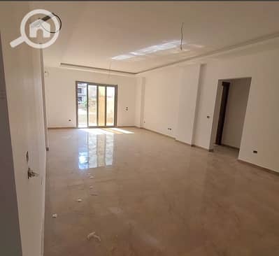 3 Bedroom Flat for Sale in Sheikh Zayed, Giza - fdb25f8dfec84c7d86d3344dd9c60209. jpg