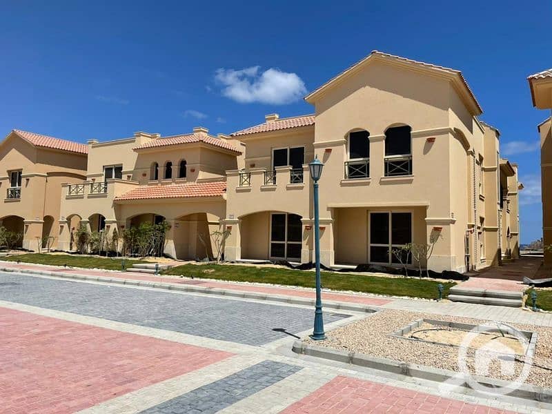 12 WhatsApp Image 2025-04-07 at 12.04. 53 PM (7)_800x600. jpg