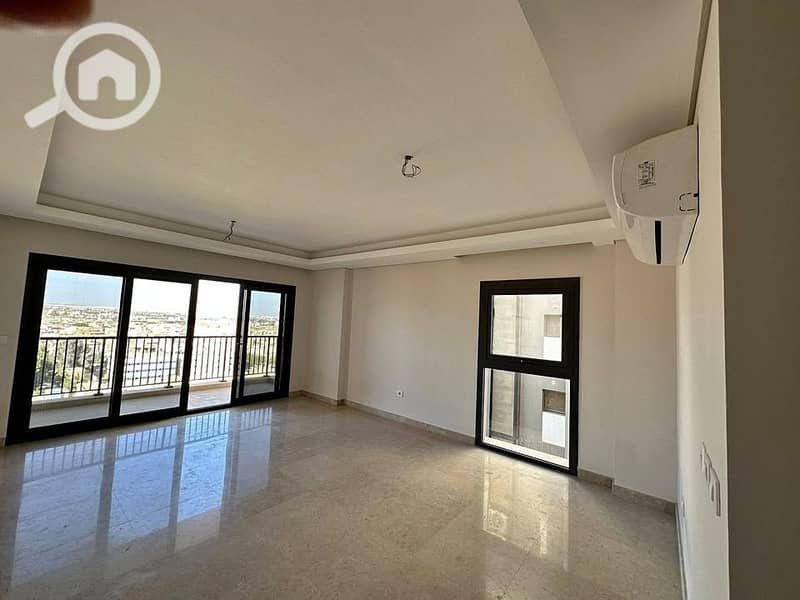 10 474840438_122115769172645612_8082141891744405150_n. jpg