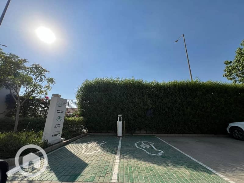 7 475878692_3024032381084248_3574811879961576150_n. jpg