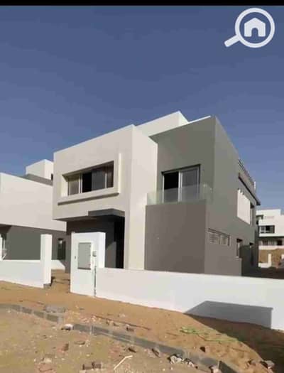توين هاوس 4 غرف نوم للبيع في القاهرة الجديدة، القاهرة - IMG-20250714-WA0061. jpg
