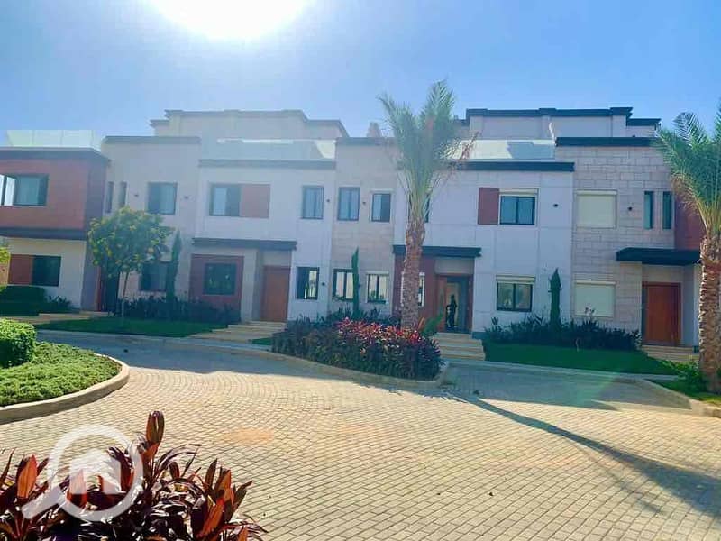 7 71374ed4-4d32-4638-96fc-9e7062d7836e. jpg