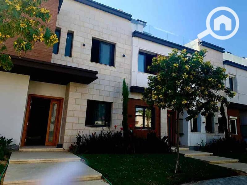 10 0b77a297-99ae-4b5e-bfed-f82864e00604. jpg