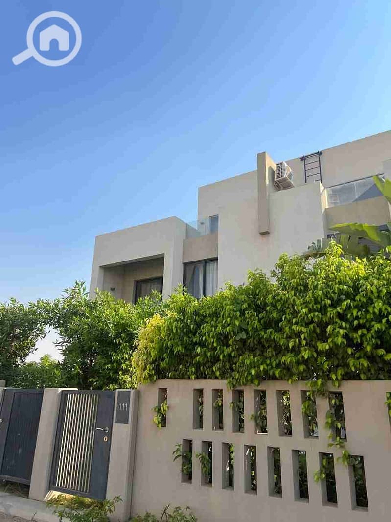 4 IMG_20250715_234222_158. jpg