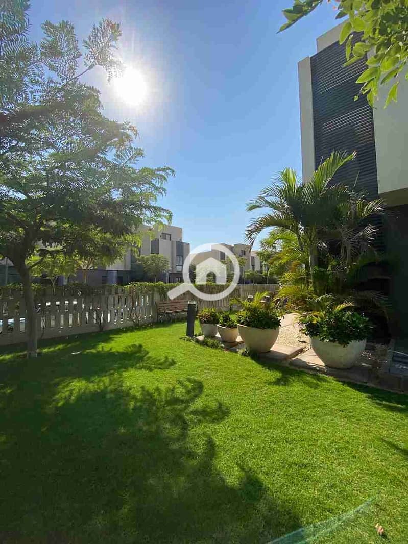 7 IMG_20250820_233444_478. jpg