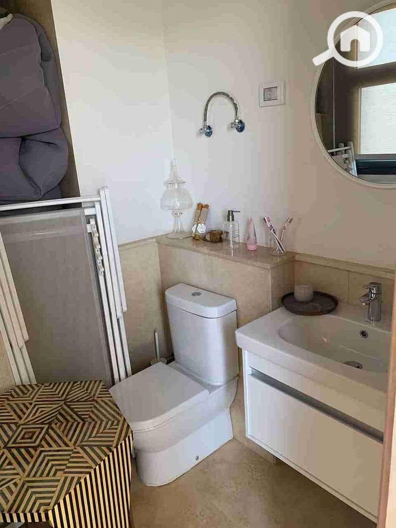 8 IMG_20250813_023804_419. jpg