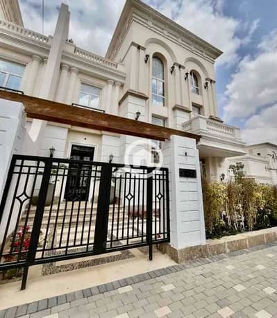 5 Bedroom Villa for Sale in New Cairo, Cairo - a91535eb-6064-4ff7-80d5-d147966c2e64. jpg 5 Bedroom Villa for Sale in New Cairo, Cairo - a91535eb-6064-4ff7-80d5-d147966c2e64. jpg