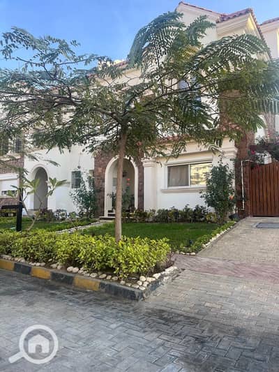 تاون هاوس 4 غرف نوم للبيع في مدينة الشروق، القاهرة - 2eb0b67b-a53a-463d-bcf2-c7c0201a609d. jpeg