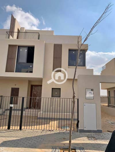 فیلا 3 غرف نوم للبيع في هليوبوليس الجديدة، القاهرة - 32d81acf-d457-42af-aac8-c9a05b5faae9. jpg
