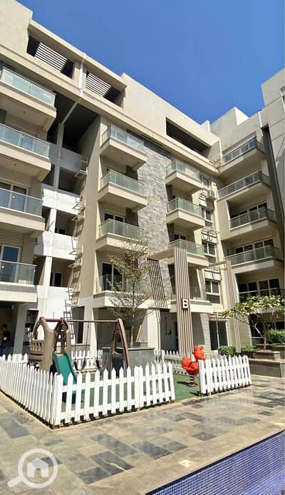 3 Bedroom Flat for Sale in 6th of October, Giza - IMG_8951. jpeg
