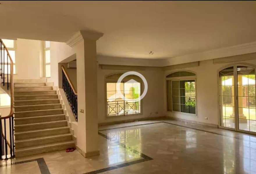 5 1770513-c12aeo. jpg