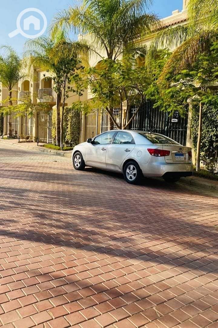 8 cc65615d-bef4-44ed-8f5e-f3ed2301da13. jpeg