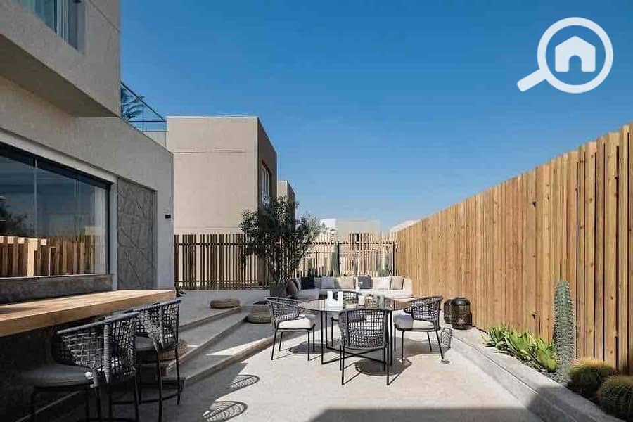 2 65e0371f-861f-4806-a914-a10d303ef261. jpg