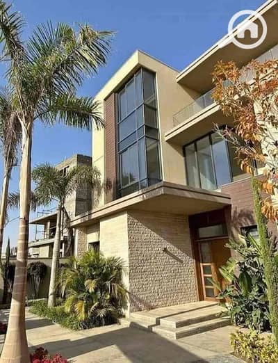 5 Bedroom Townhouse for Sale in Katameya, Cairo - be4a008d-160f-4b3b-847b-312ec36dc0da. jpg