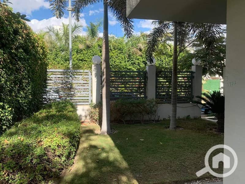 3 87de7018-7569-4c55-b225-477d1cf63b85. jpg