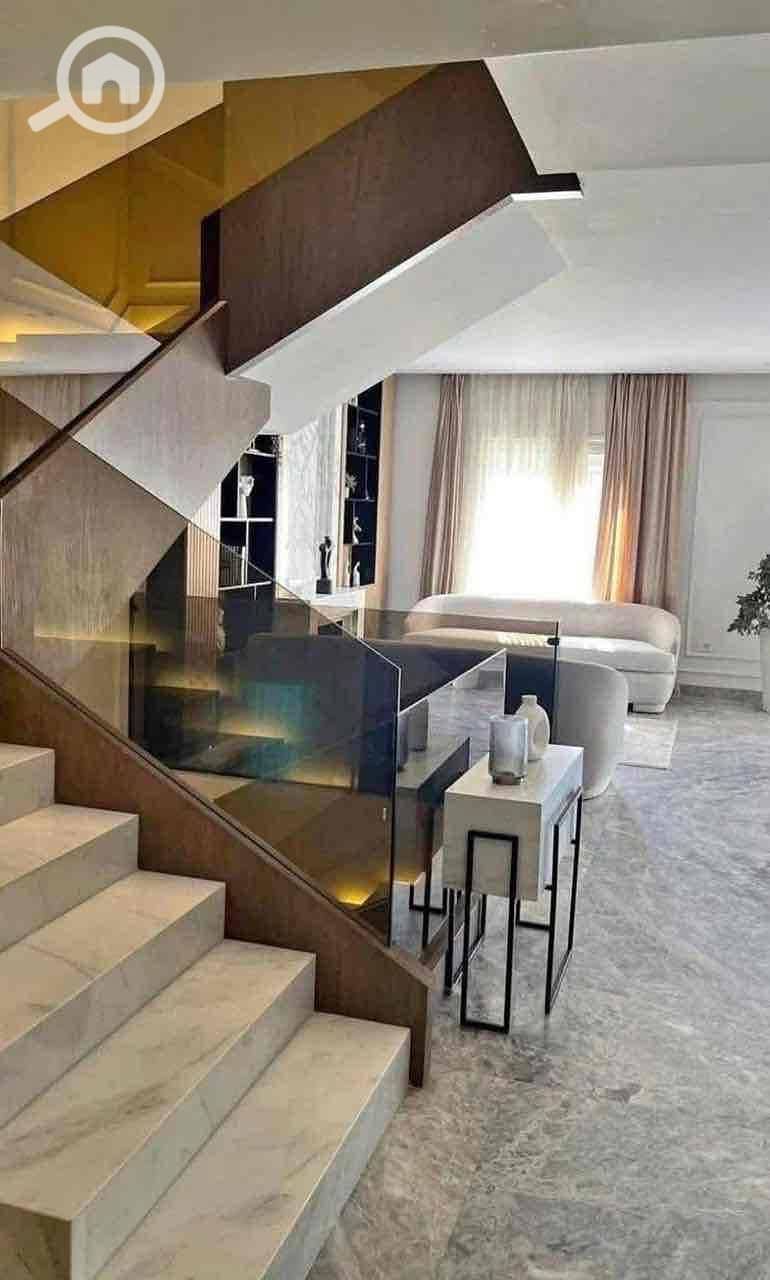 11 f346c48d-859b-4c8d-a67a-865be657deb8. jpg