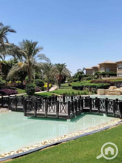 5 Bedroom Villa for Sale in Katameya, Cairo - 6eb7f66e-4d66-4300-b9dd-31b3f94ad96c. jpg