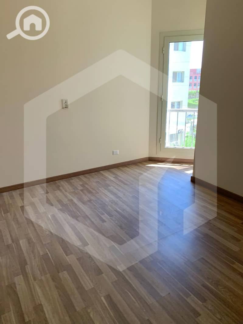 5 The Address 5. jpg