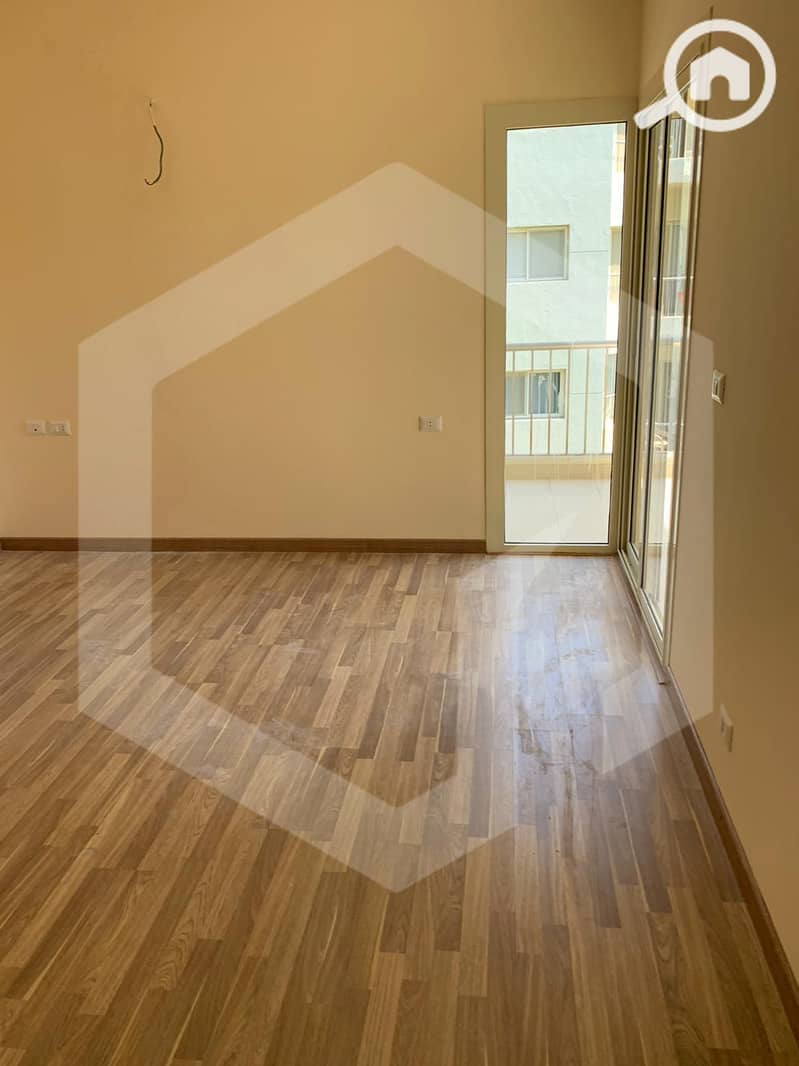 6 The Address 6. jpg