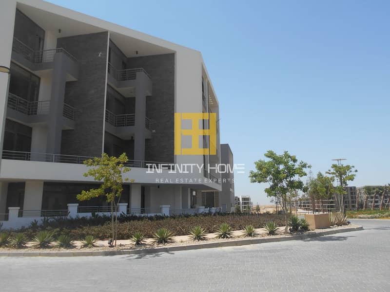 7 4dc571a6-72d8-4f8d-9076-12bd33c7a97f - Copy. jpg