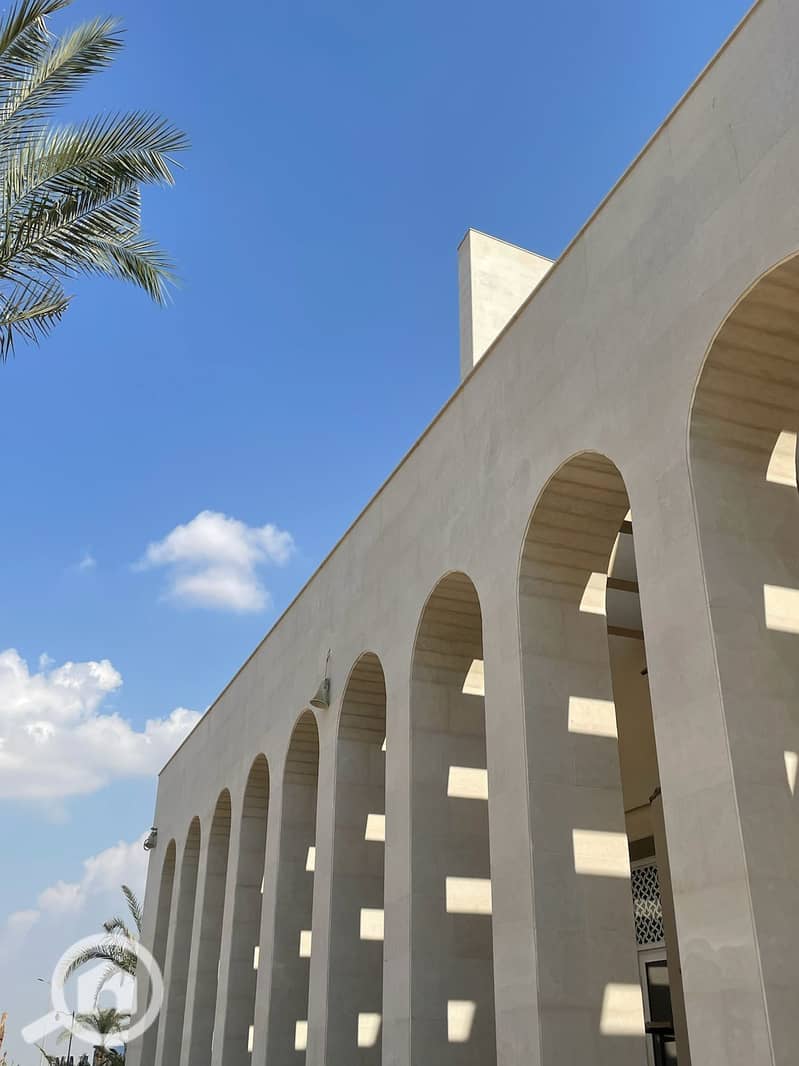 10 WhatsApp Image 2025-06-14 at 10.38. 56 PM. jpeg