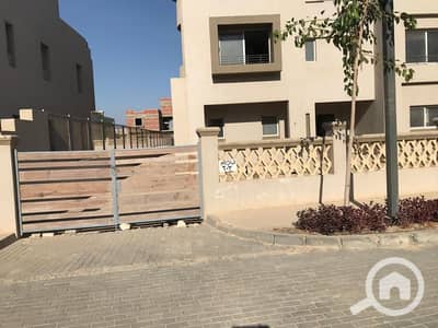 فیلا 8 غرف نوم للبيع في 6 أكتوبر، الجيزة - WhatsApp Image 2025-09-23 at 3.00. 04 PM. jpeg