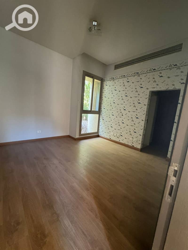 4 WhatsApp Image 2025-09-22 at 2.35. 59 PM (1). jpeg